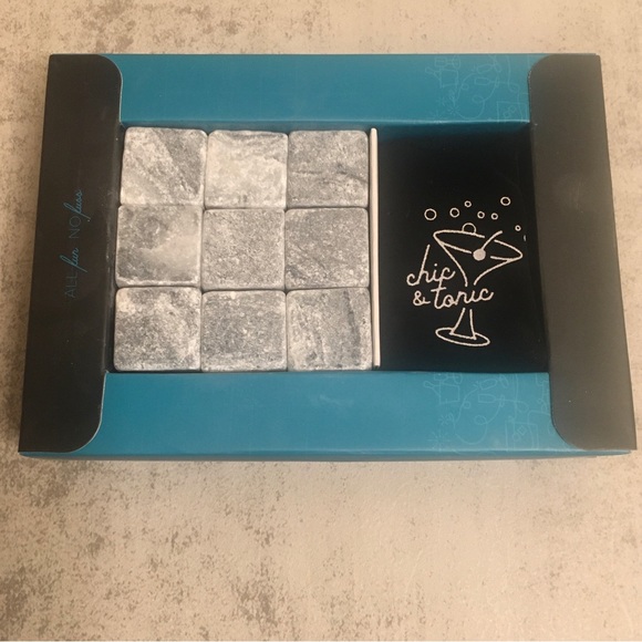 Chic & Tonic Whiskey Stones - Picture 5 of 6